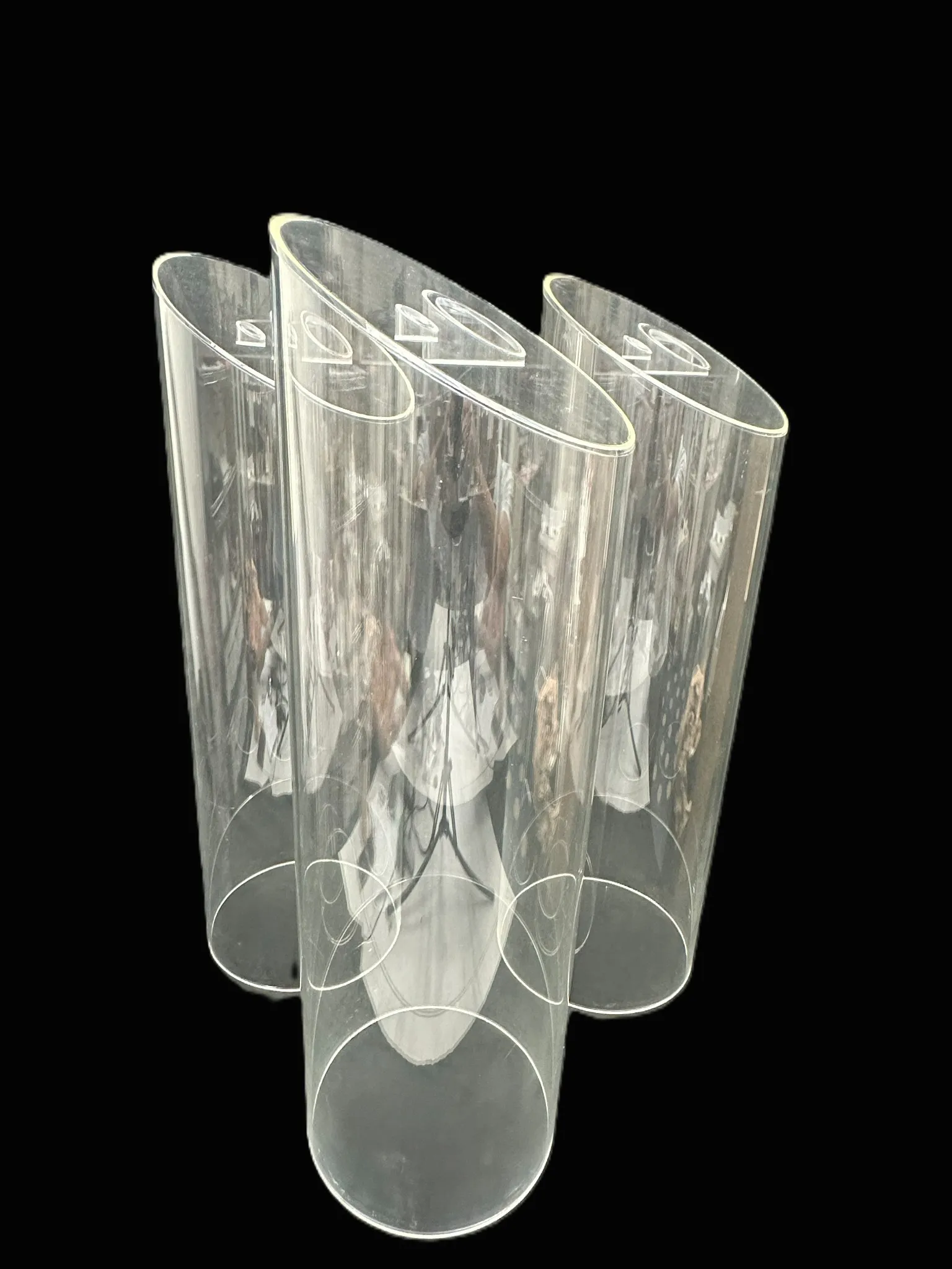Large plastic tube Large plastic tube